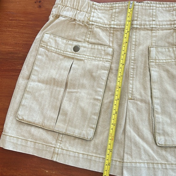 Free People Denim Wash Cargo mini skirt SZ 6 Khaki Yellow Bohemian pockets - Picture 8 of 14